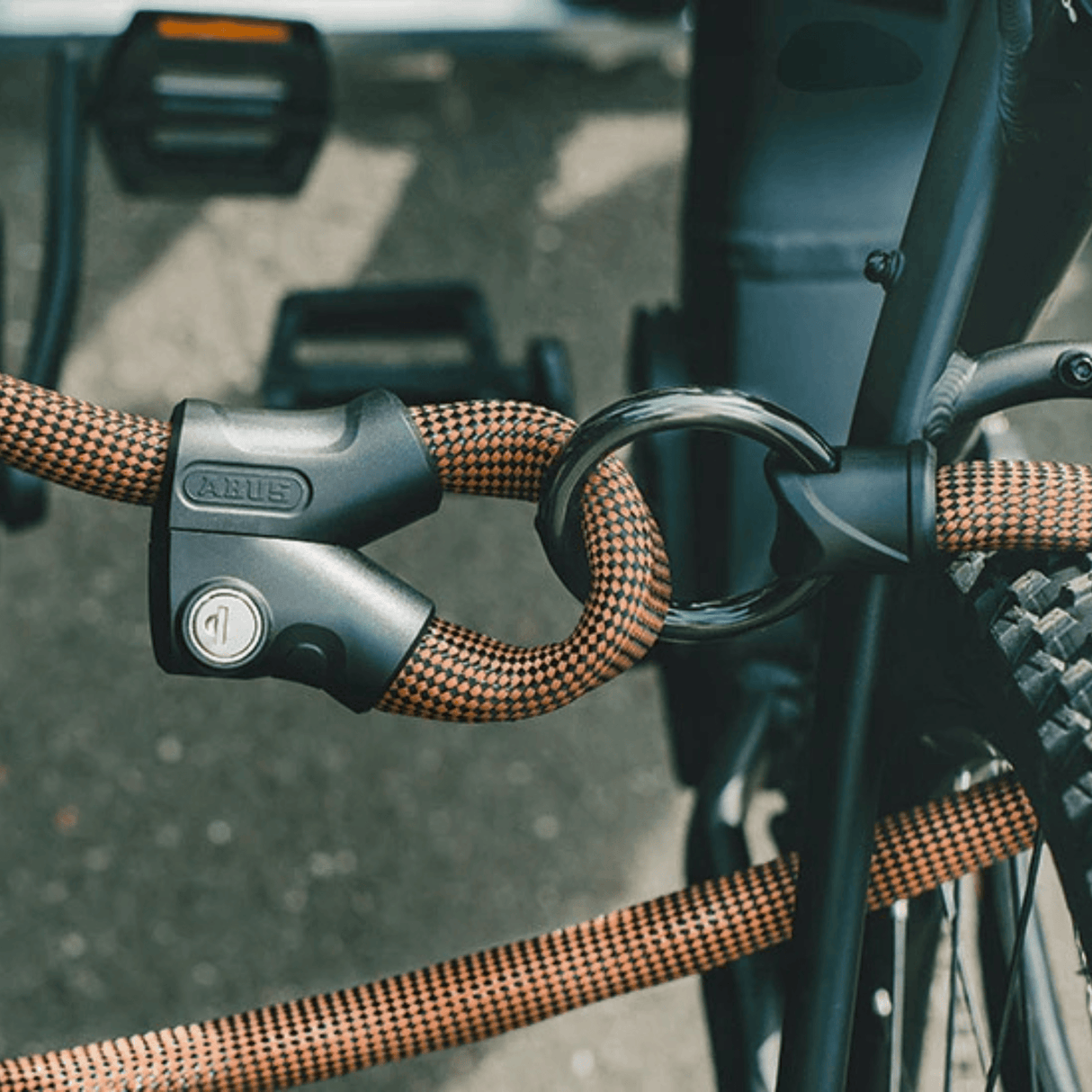 Abus Bicycle Lock Infinity Loop 1806