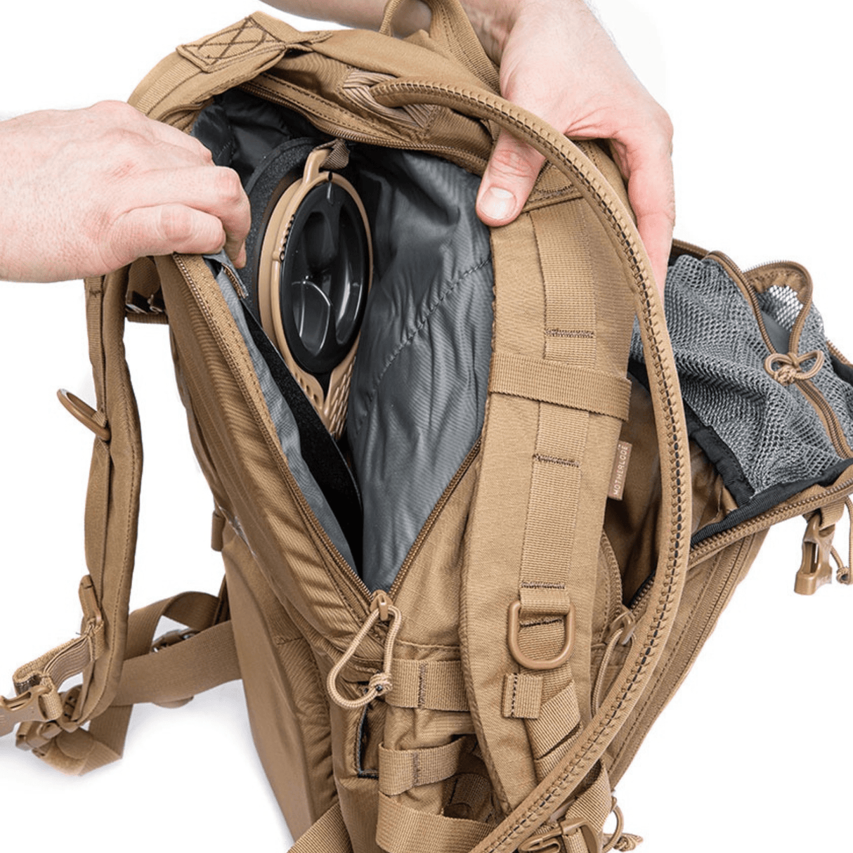 Camelbak Hydration Day Pack Coyote Motherlode Mil Spec Antidote - Past Season CB62601