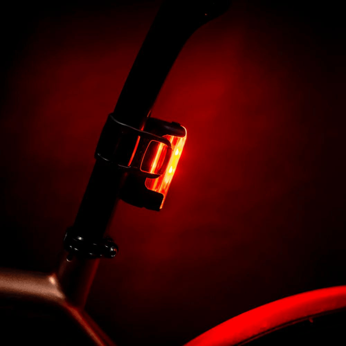 Lezyne Bike Light Front & Rear Pair Macro Drive 1400+ / Strip Drive Pro 400+ Pair LZ1LED4PV1737