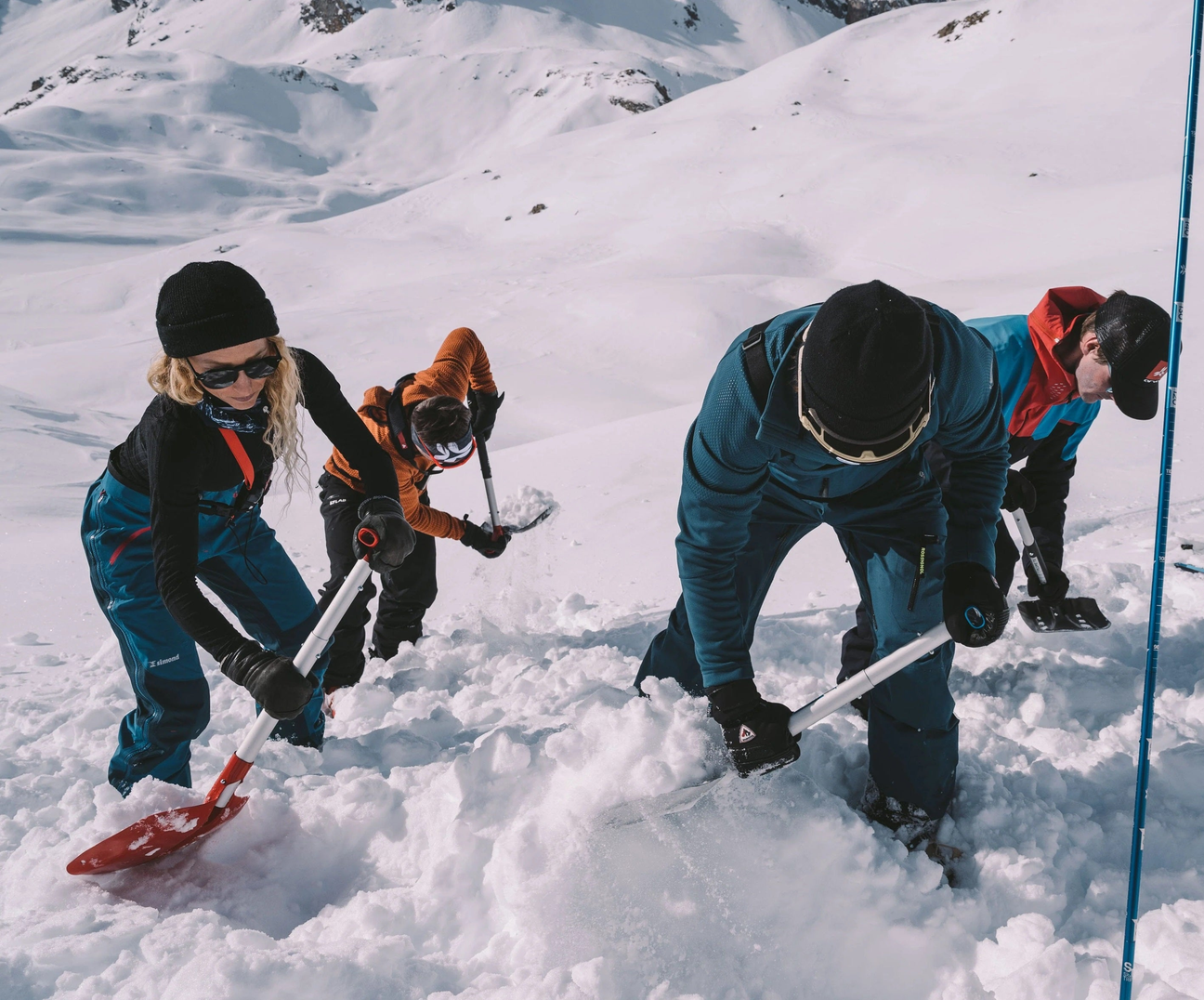 Avalanche Shovels