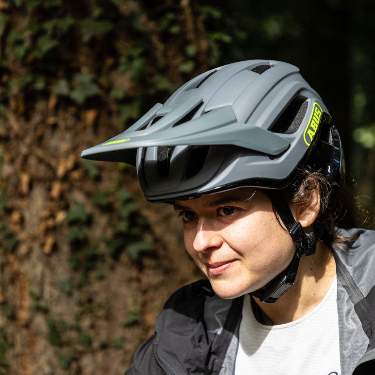 Cliffhanger MIPS Open Face Helmet