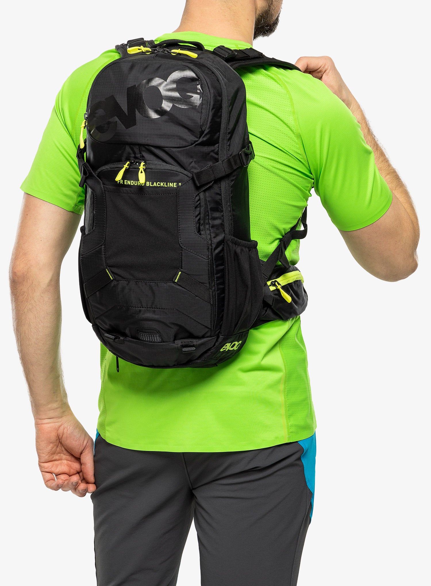 美品Evoc FR Enduro Blackline バックパック 黒　391 美品Evoc FR Enduro Blackline バックパック 黒 391 - メルカリ