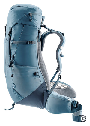 Deuter Aircontact Lite 40 + 10 in Atlantic Ink, side view of the stretch side pocket