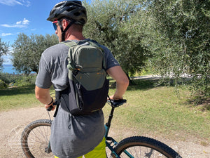 Ride 12 + Hydration Bladder 2 Backpack