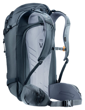 Deuter Freerider Pro 32+10 rear three-quarter view of the harness and U-zip back panel
