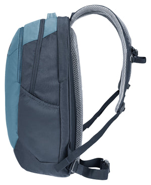 Deuter Giga side view of the slim profile and shoulder harness