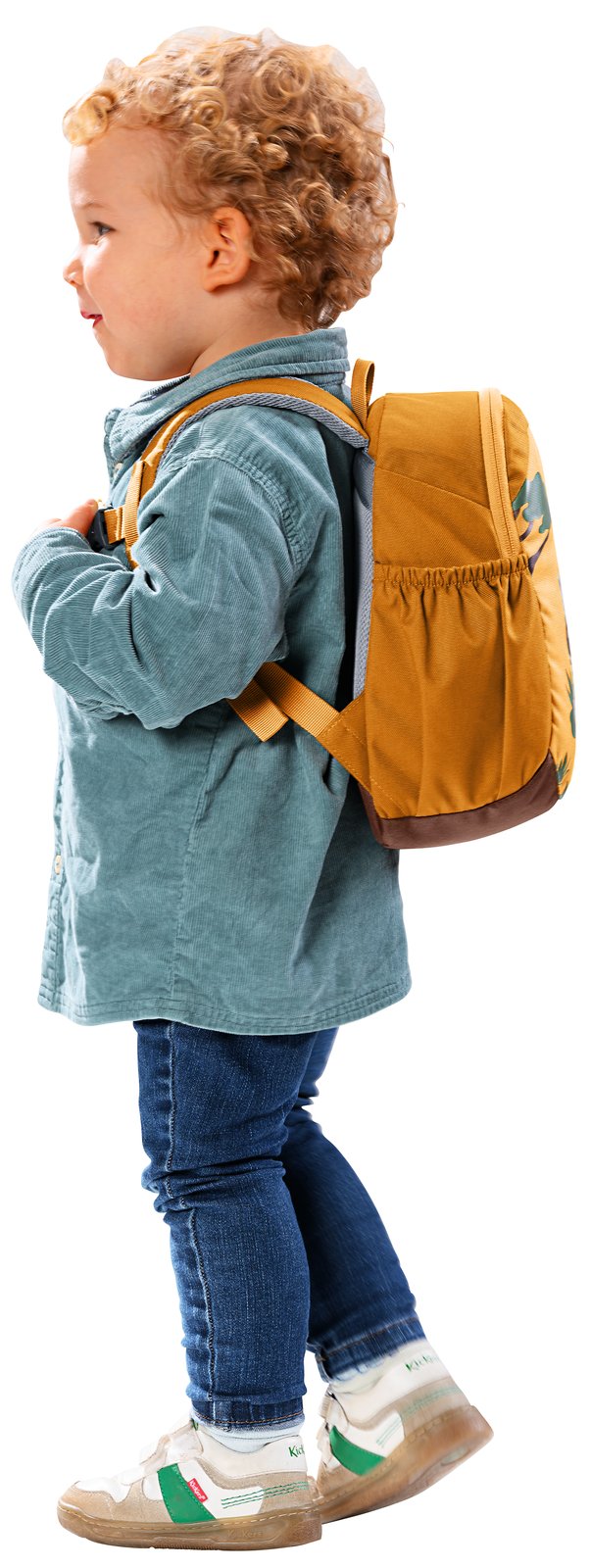 Toddler walking with the Deuter Pico on their back