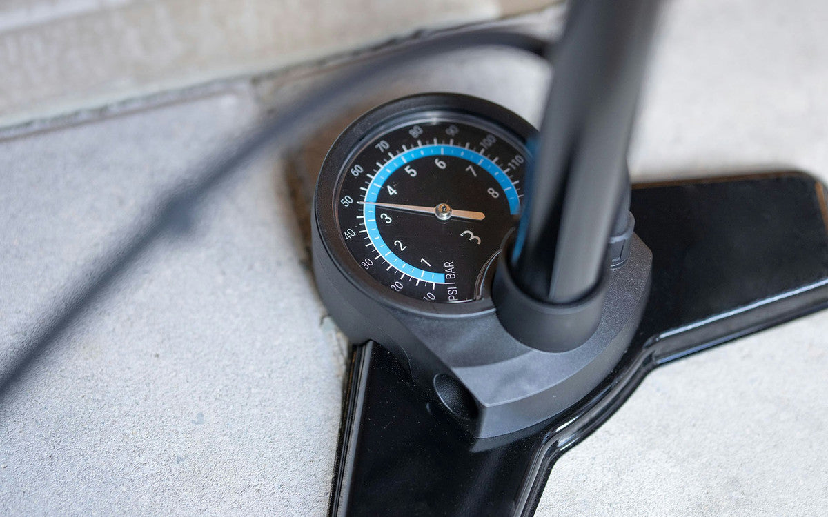 AirSmart Floor Pump