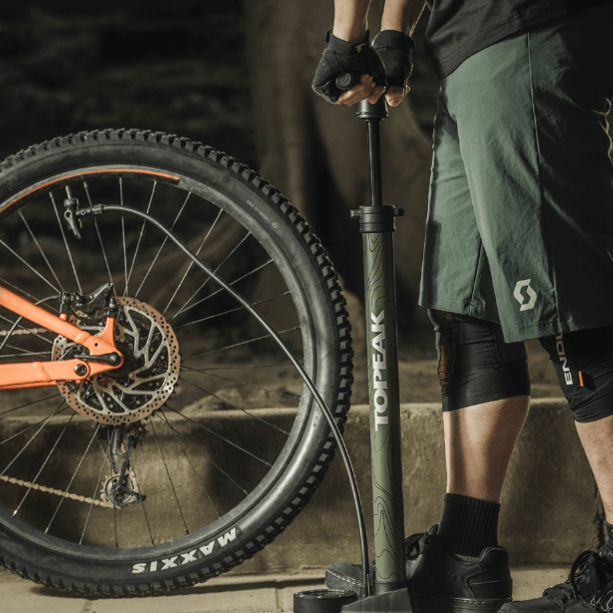 Topeak Bicycle Pump Joeblow Mountain II TJBMT2