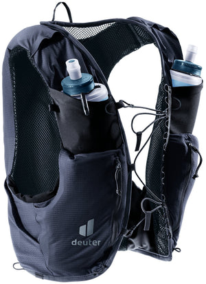Deuter Traick 5 SL three-quarter front view of the soft flasks in their pouches