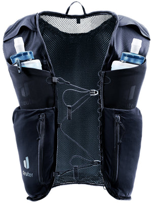 Front of the Deuter Traick 9 SL with two soft flasks in the shoulder strap pouches